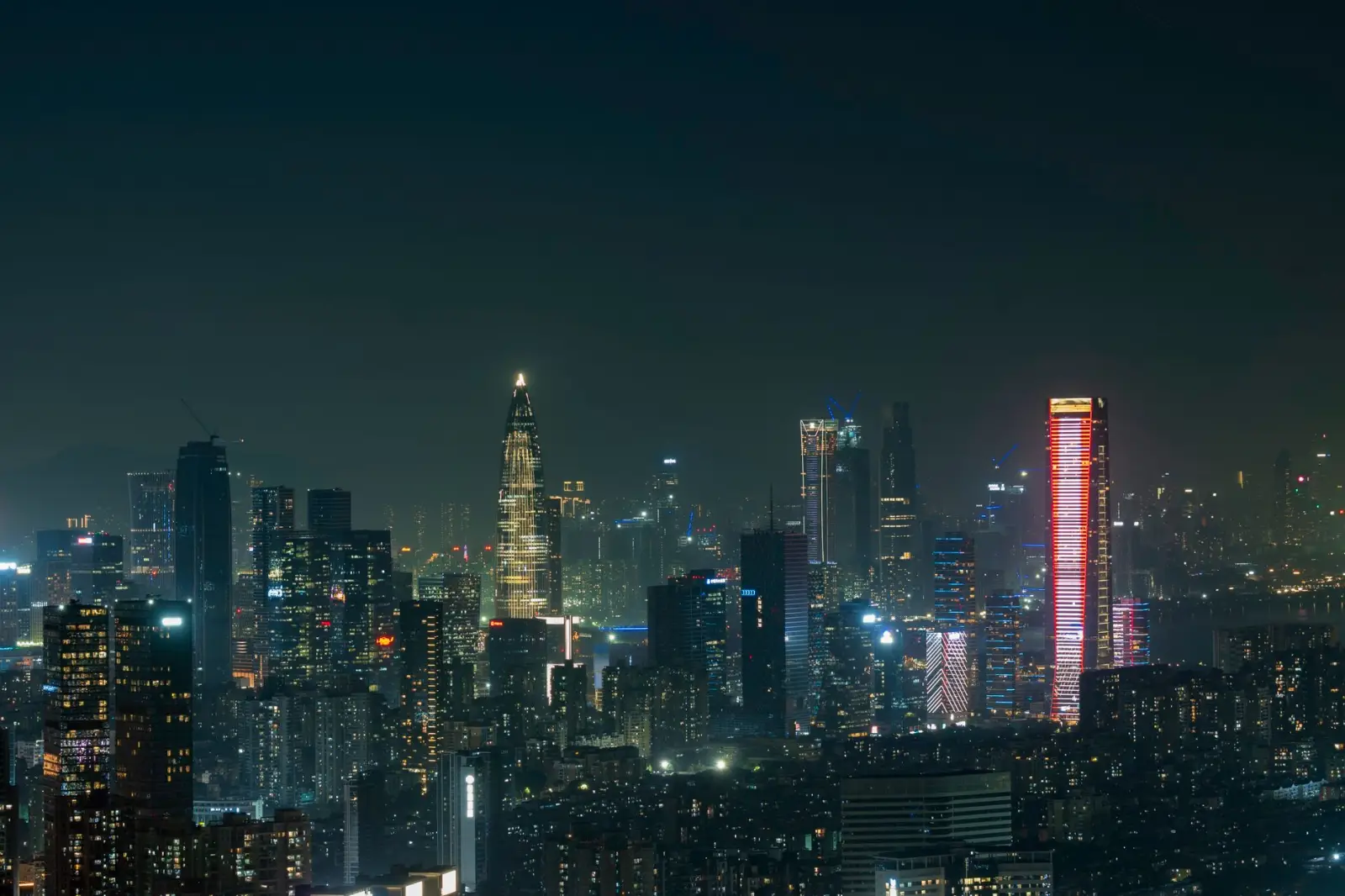 2025年上海广告物料行业环保标准调整对喷绘制作的影响分析